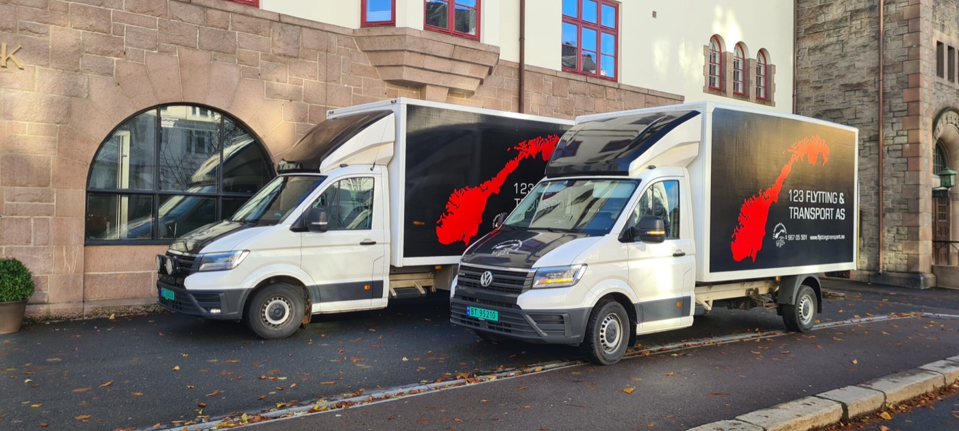 Flyttebyrå i Oslo — 123 Flytting & Transport laster flyttelass